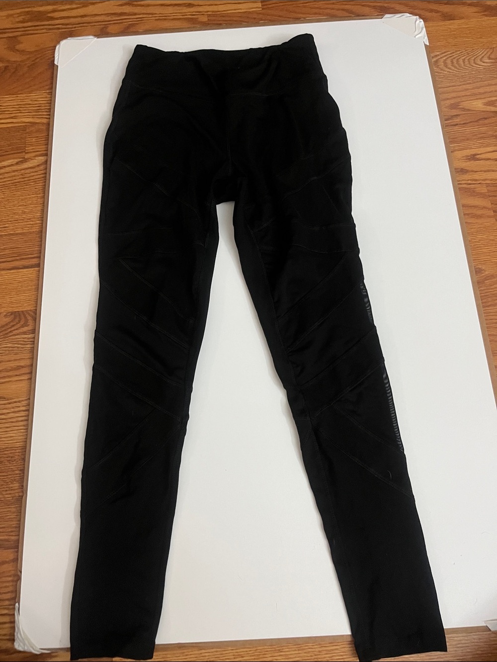 Women's Black Mesh-Panel Performance Leggings